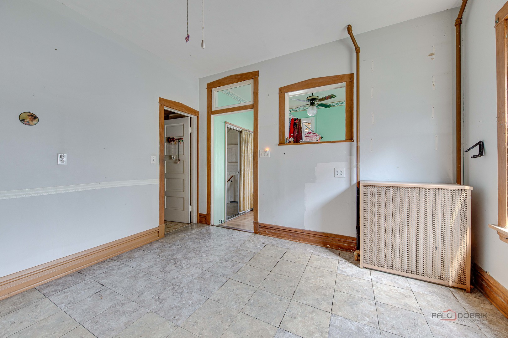 2051 N Kilbourn Avenue Property Photo 9