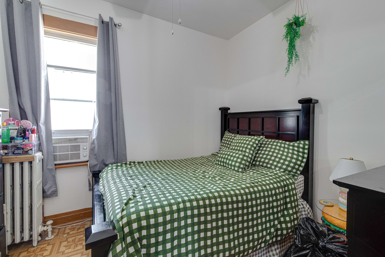 2051 N Kilbourn Avenue Property Photo 21
