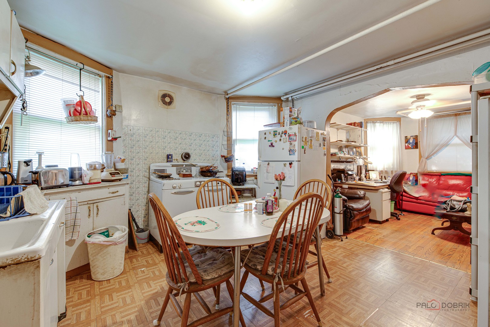 2051 N Kilbourn Avenue Property Photo 29