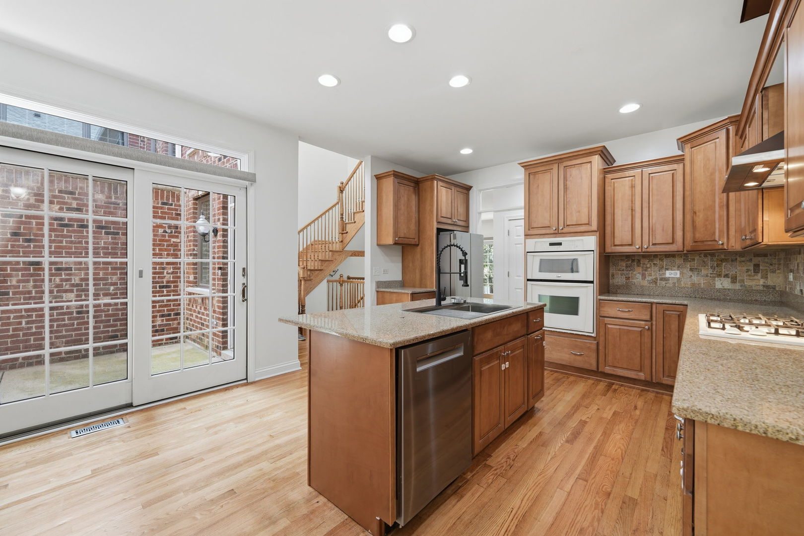 299 Arbor Glen Boulevard Property Photo 4