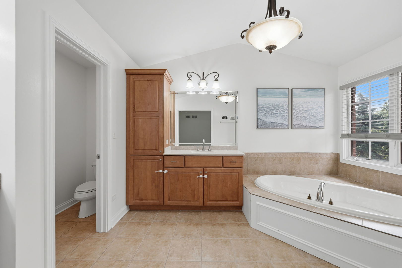 299 Arbor Glen Boulevard Property Photo 10