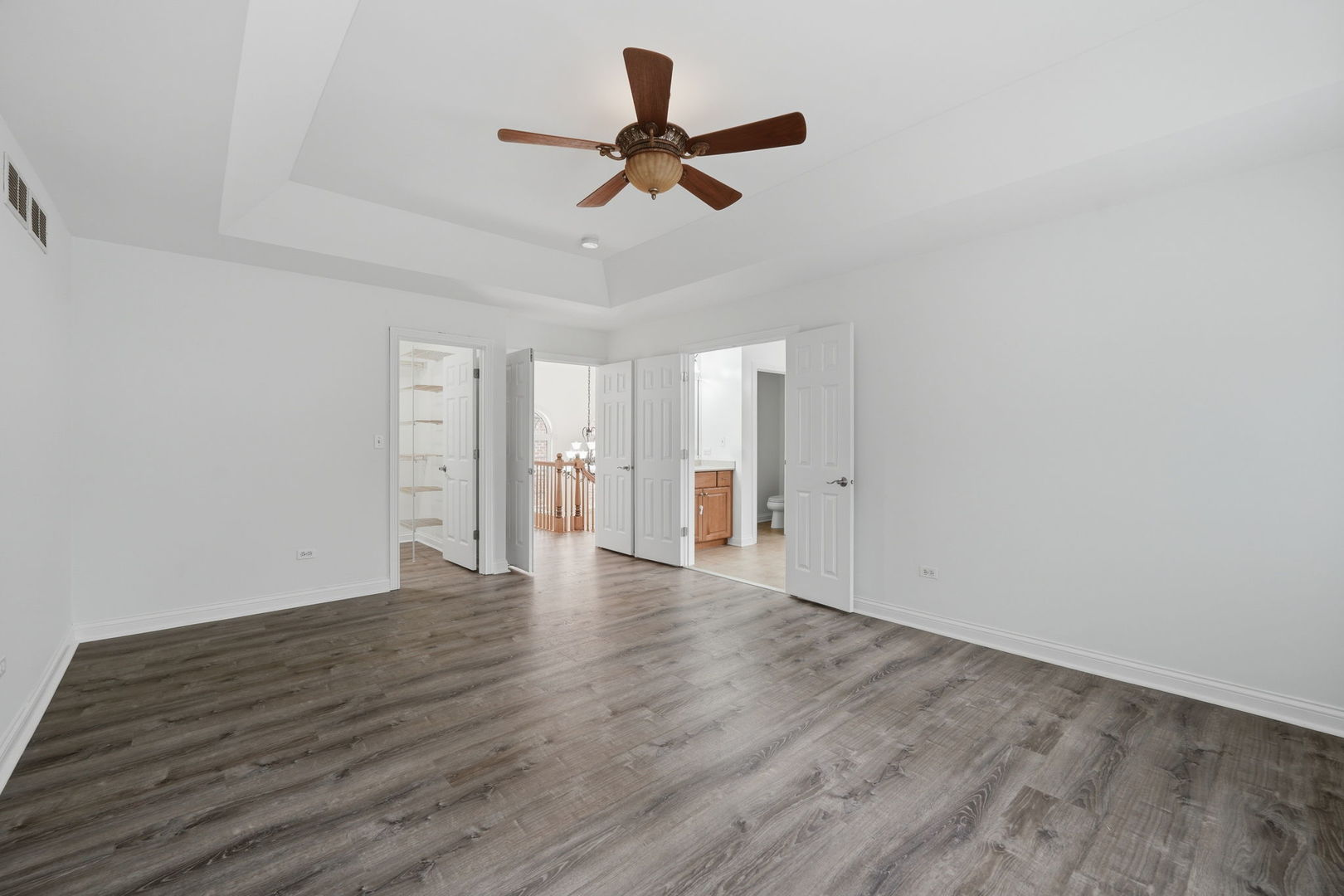 299 Arbor Glen Boulevard Property Photo 12
