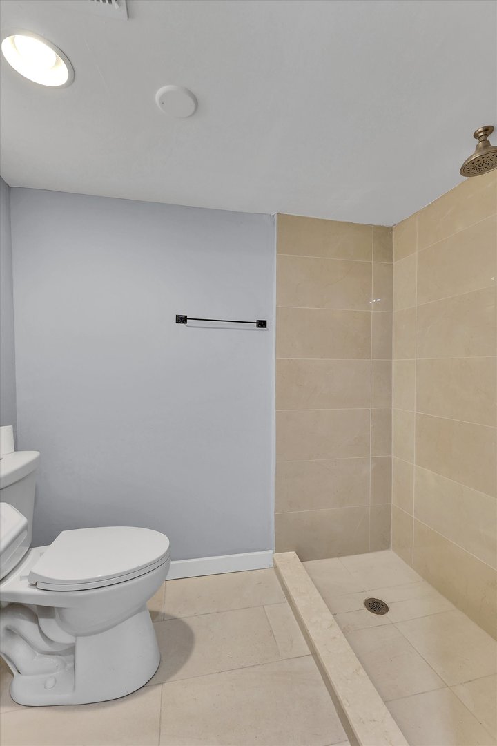 7527 S Chappel Avenue Property Photo 15
