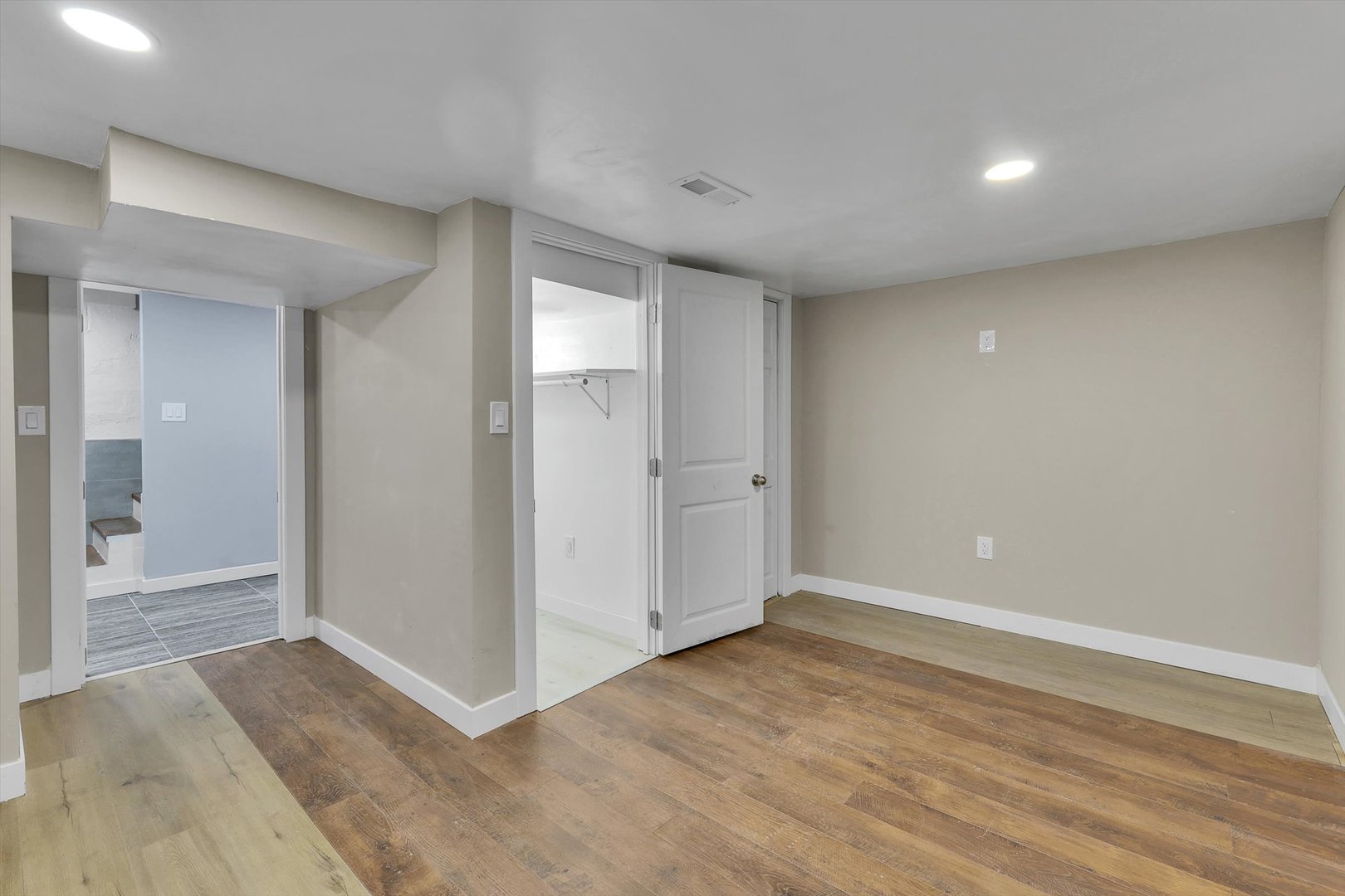 7527 S Chappel Avenue Property Photo 19