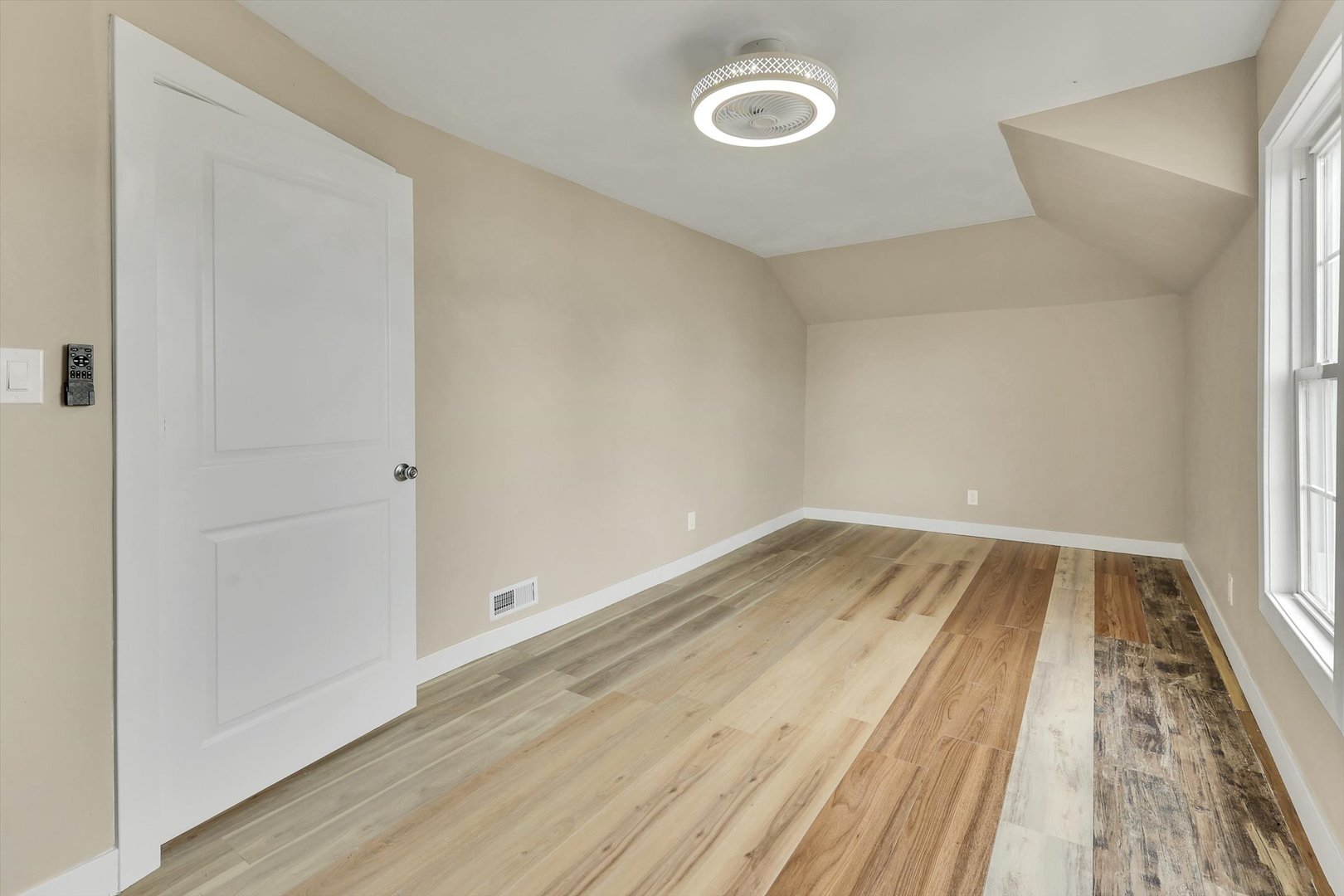 7527 S Chappel Avenue Property Photo 30