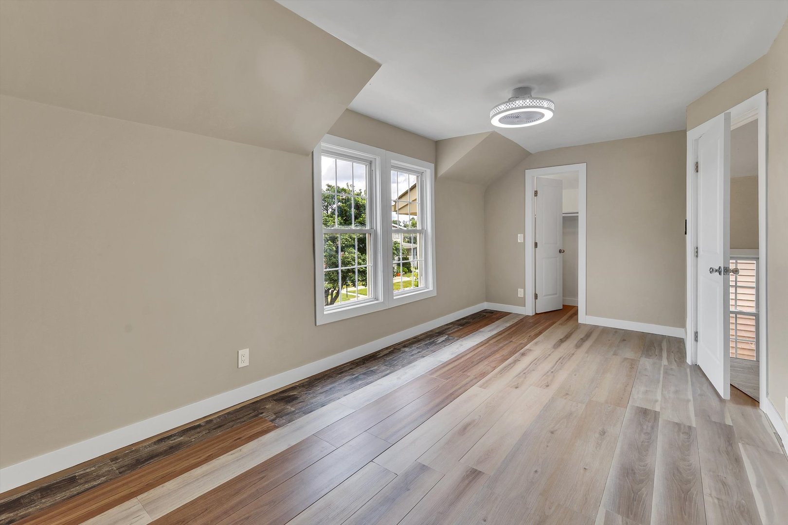 7527 S Chappel Avenue Property Photo 32