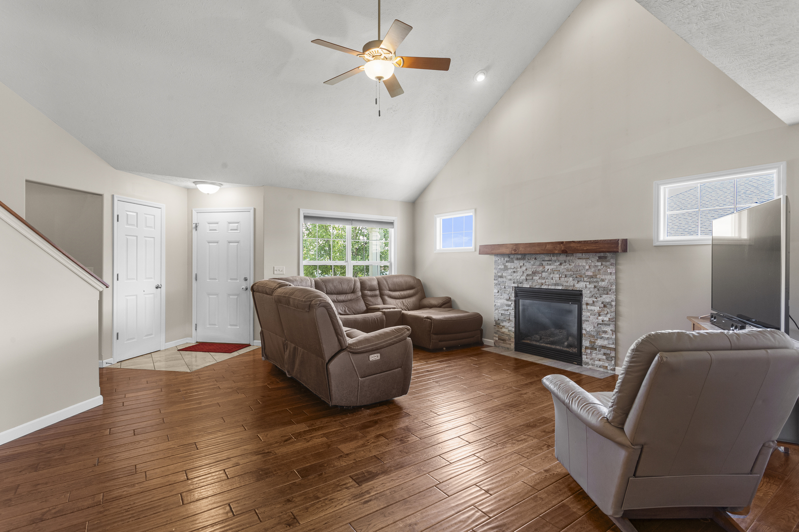 1710 Timber Wolf Lane Property Photo 13