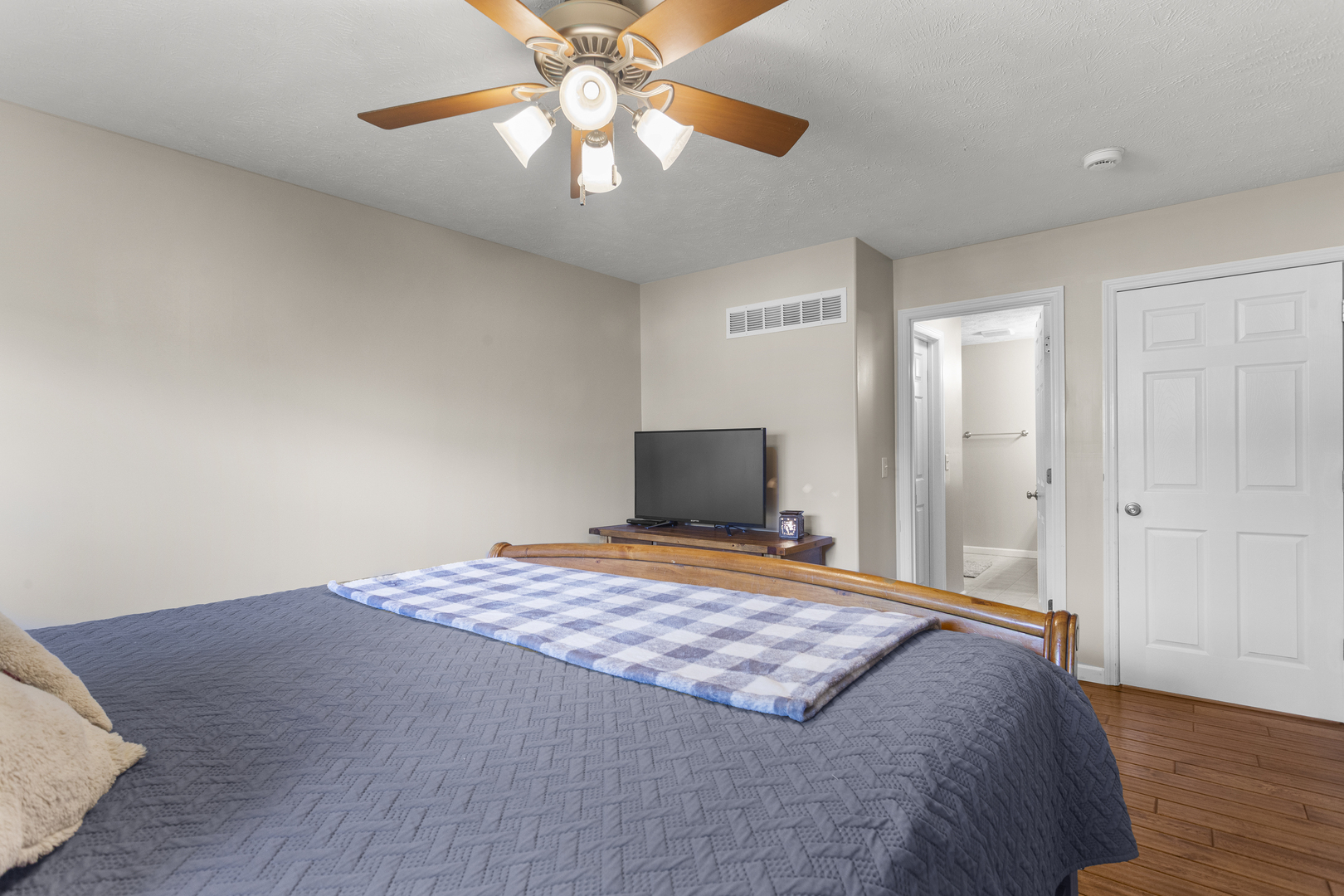 1710 Timber Wolf Lane Property Photo 23