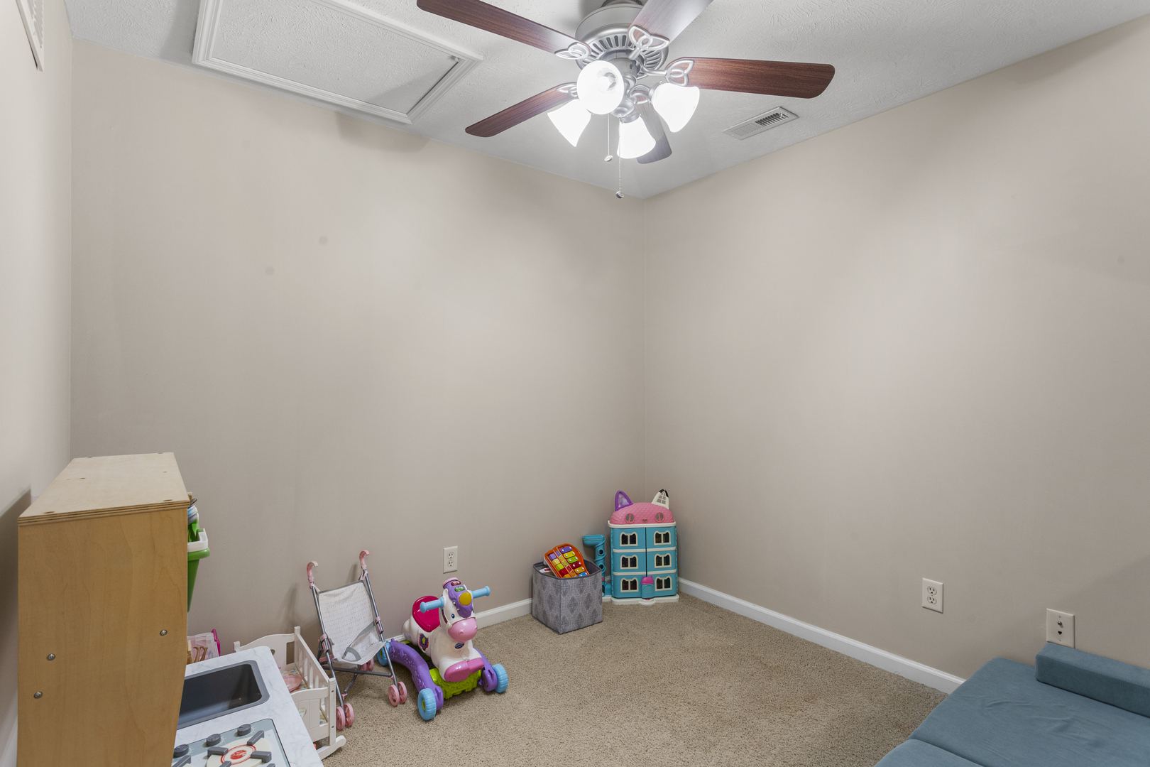 1710 Timber Wolf Lane Property Photo 27