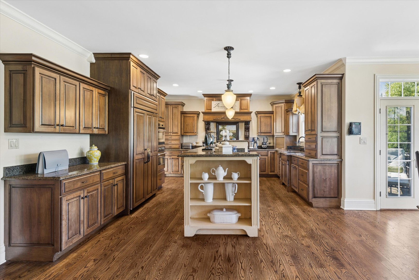 13487 Cambridge Drive Property Photo 11
