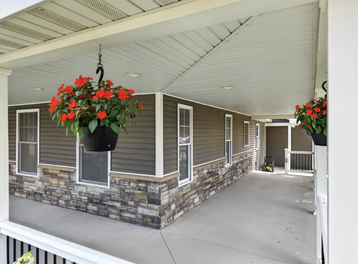 707 S Otter Creek Road Property Photo 6