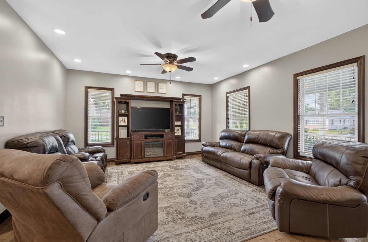 707 S Otter Creek Road Property Photo 17
