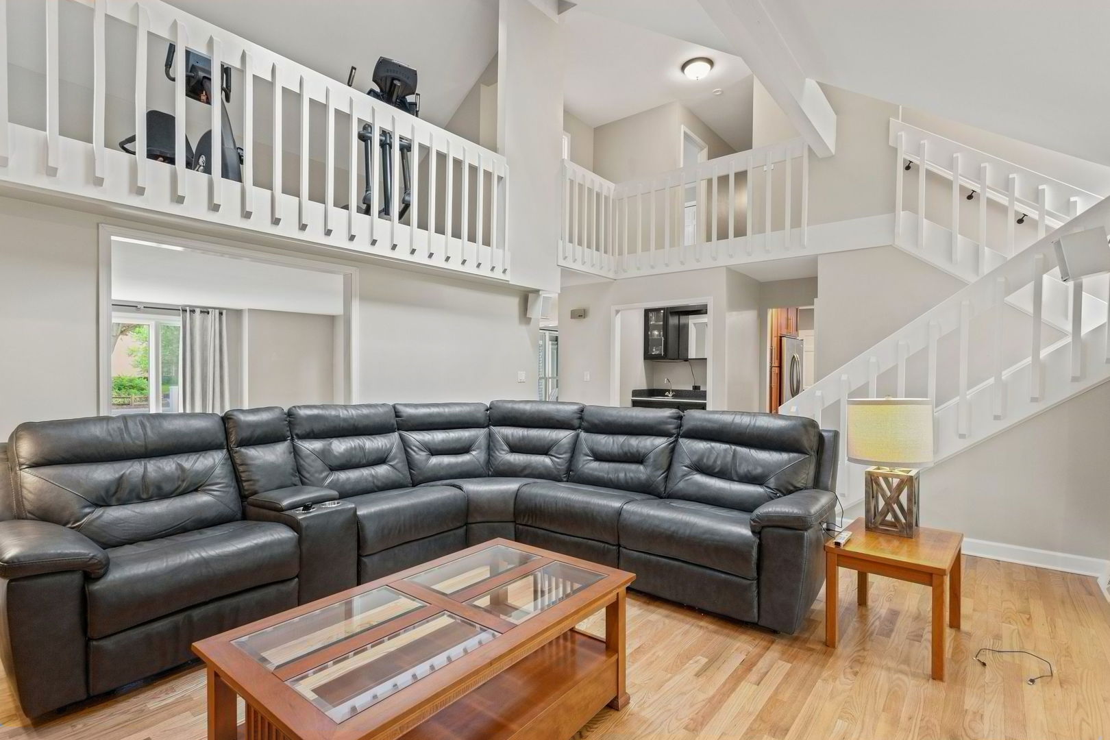 1023 Creekside Circle Property Photo 6