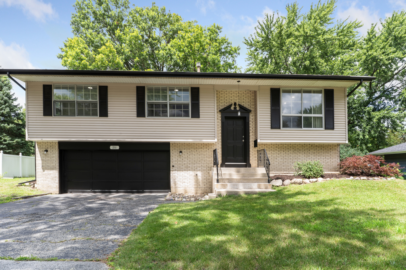 2151 Baker Street Property Photo 1