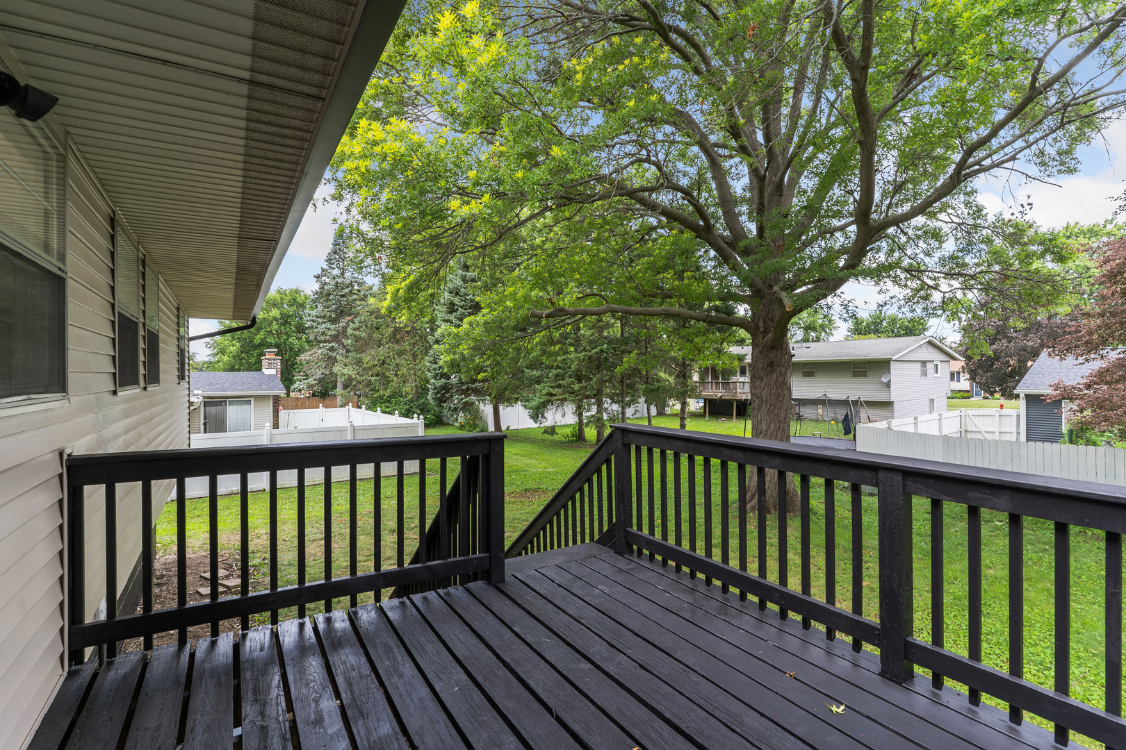 2151 Baker Street Property Photo 19