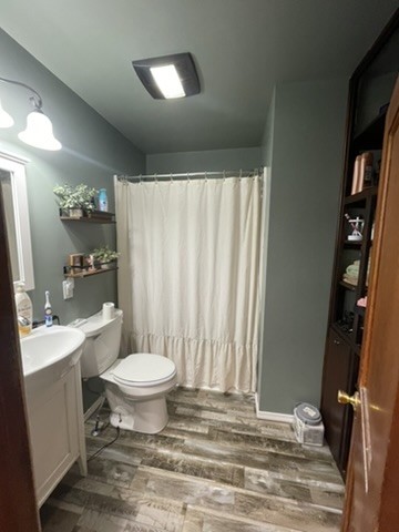 211 N Webster Street Property Photo 22