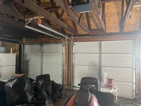 211 N Webster Street Property Photo 26