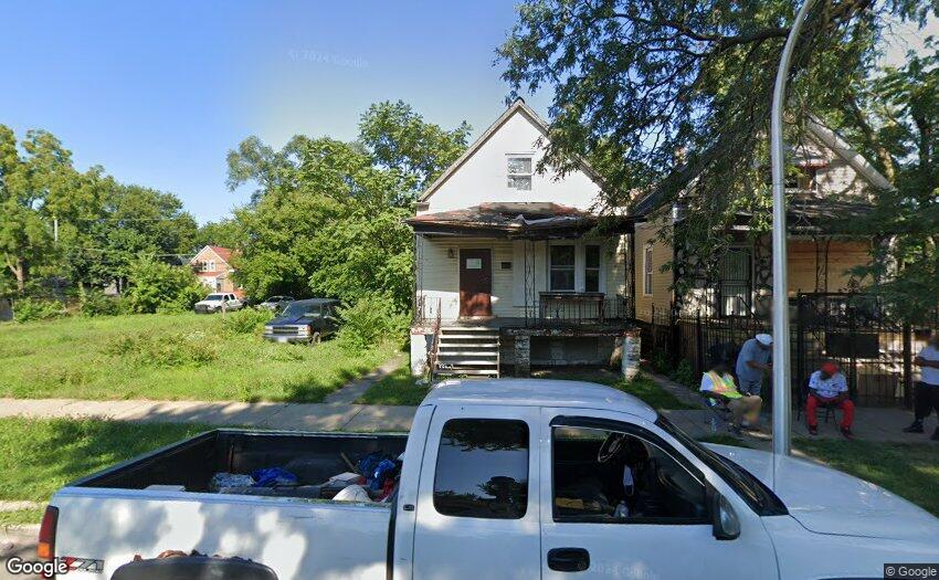 6641 S Honore Street Property Photo 1