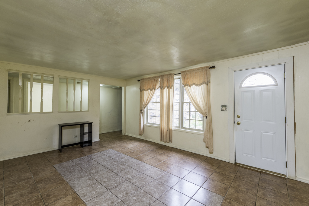 2407 20th Street Property Photo 7