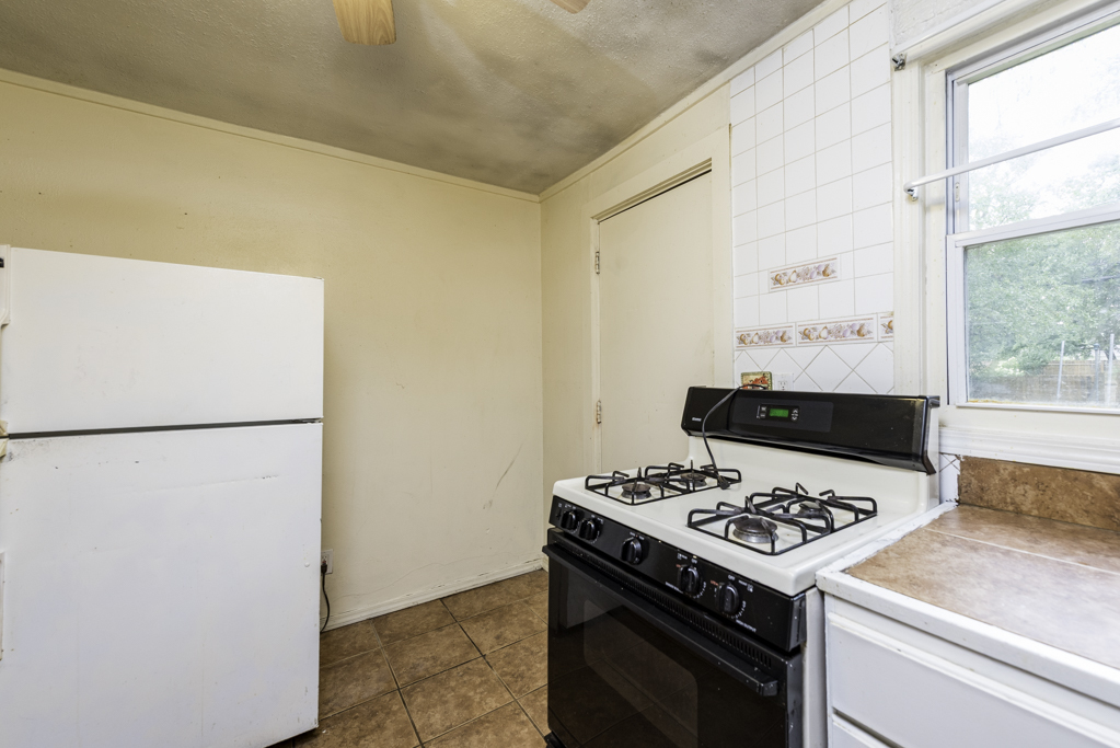 2407 20th Street Property Photo 9