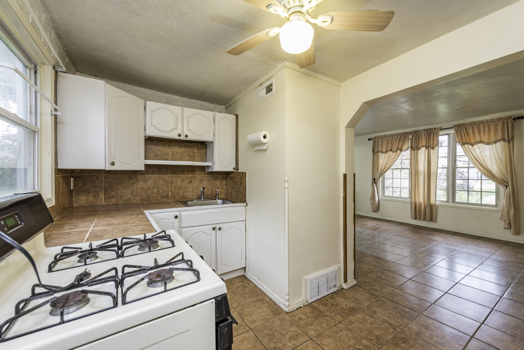2407 20th Street Property Photo 10