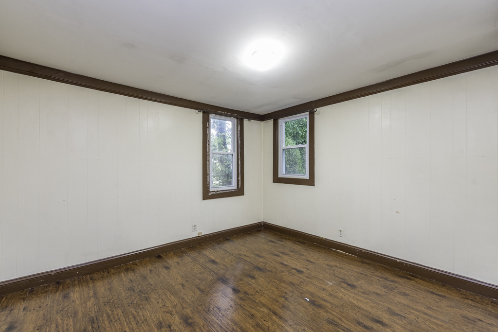 2407 20th Street Property Photo 11