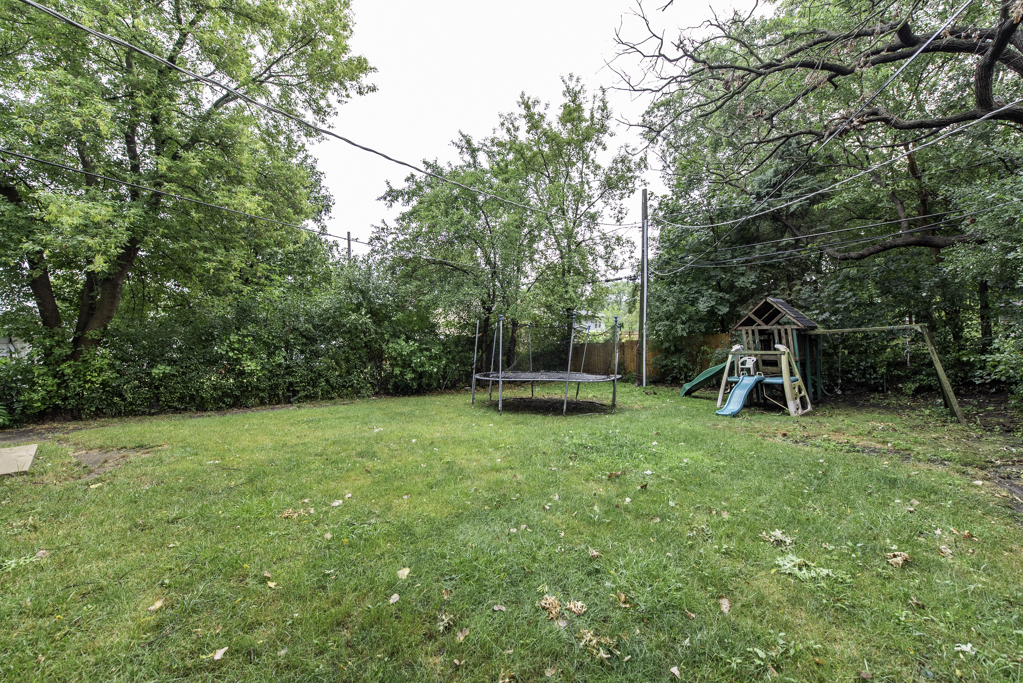 2407 20th Street Property Photo 20