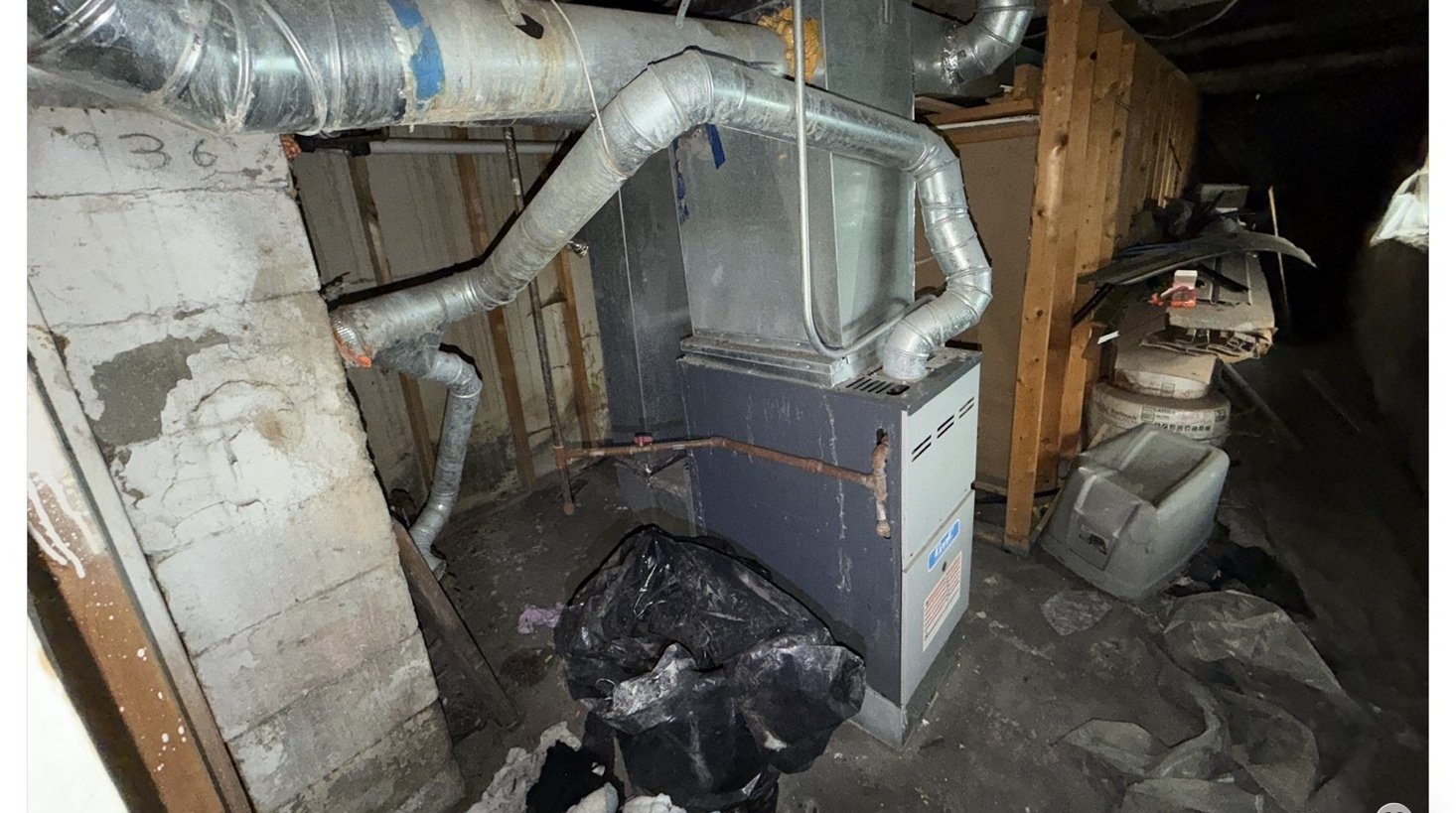 1044 W 115th Street Property Photo 5