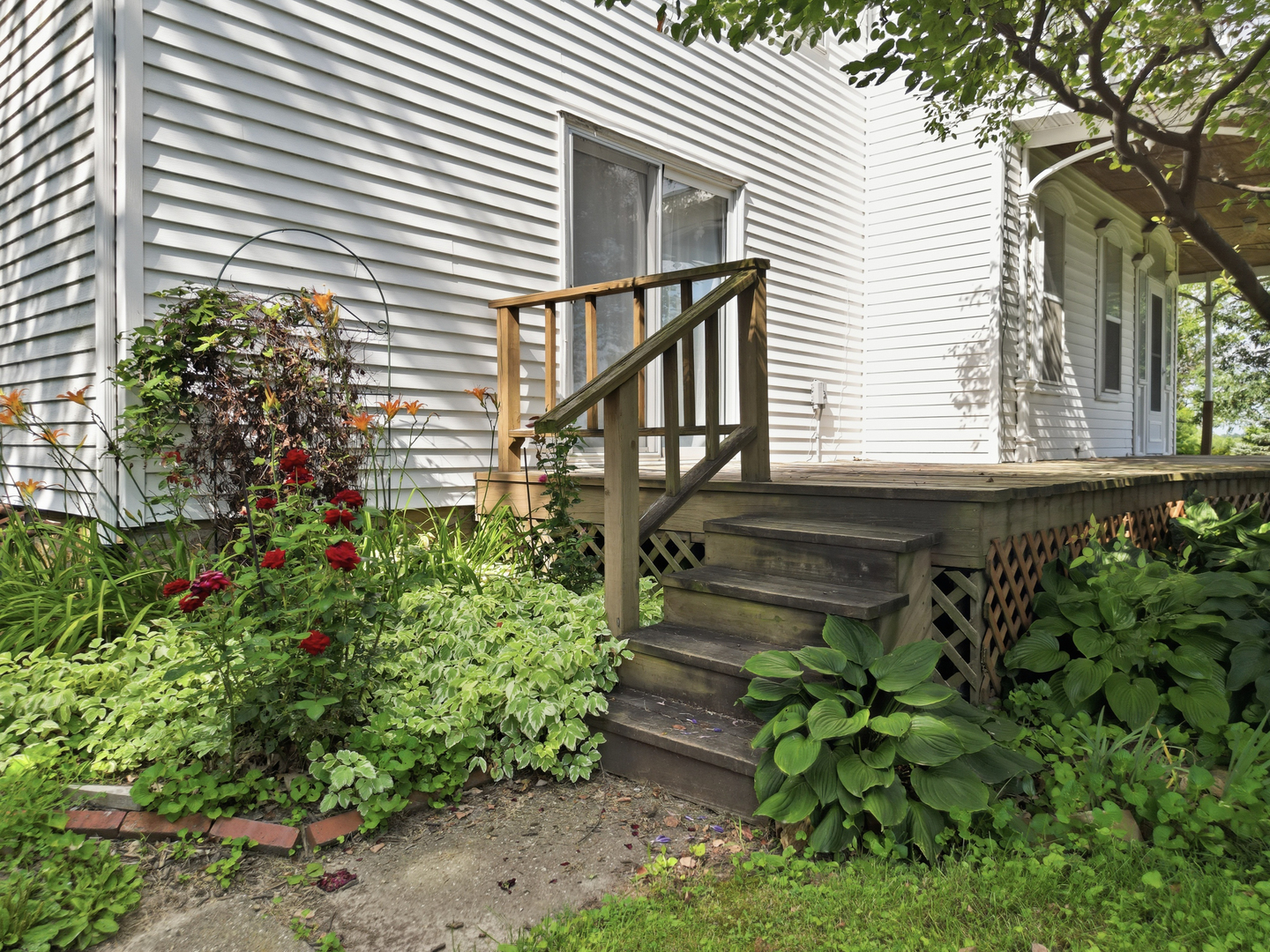 24654 Hazel Road Property Photo 8