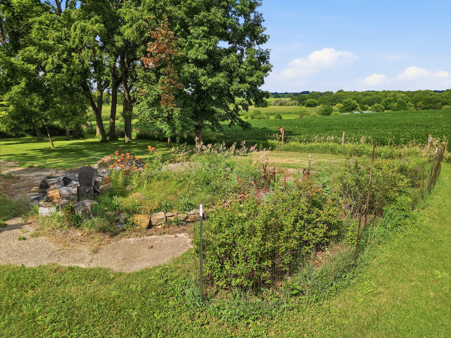 24654 Hazel Road Property Photo 16