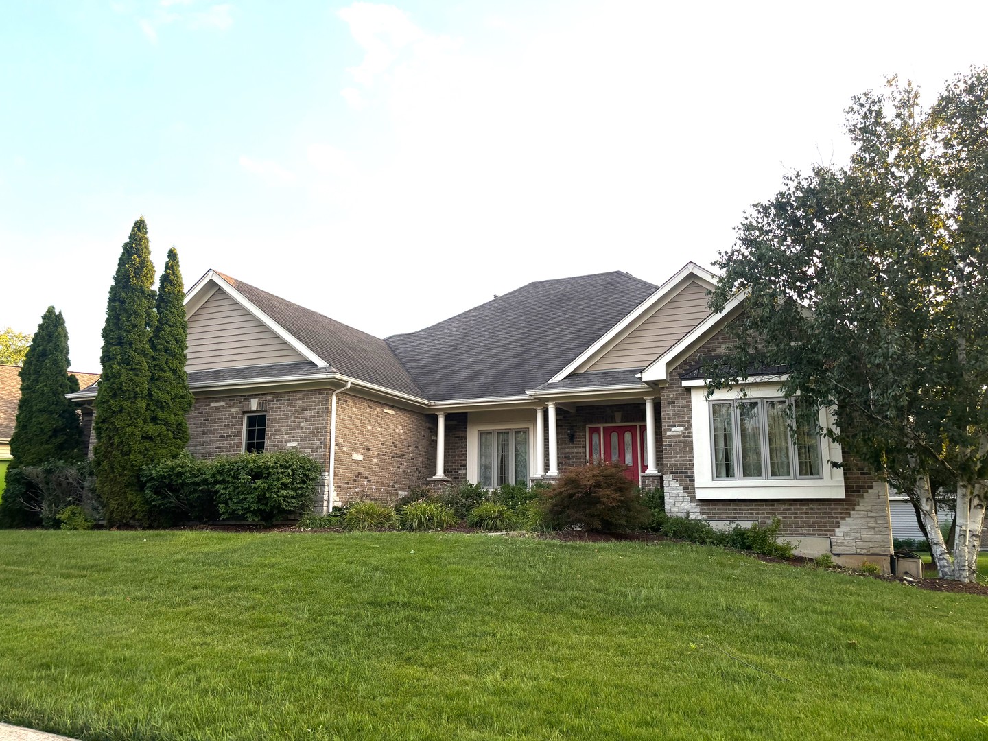 720 Evergreen Lane Property Photo 1