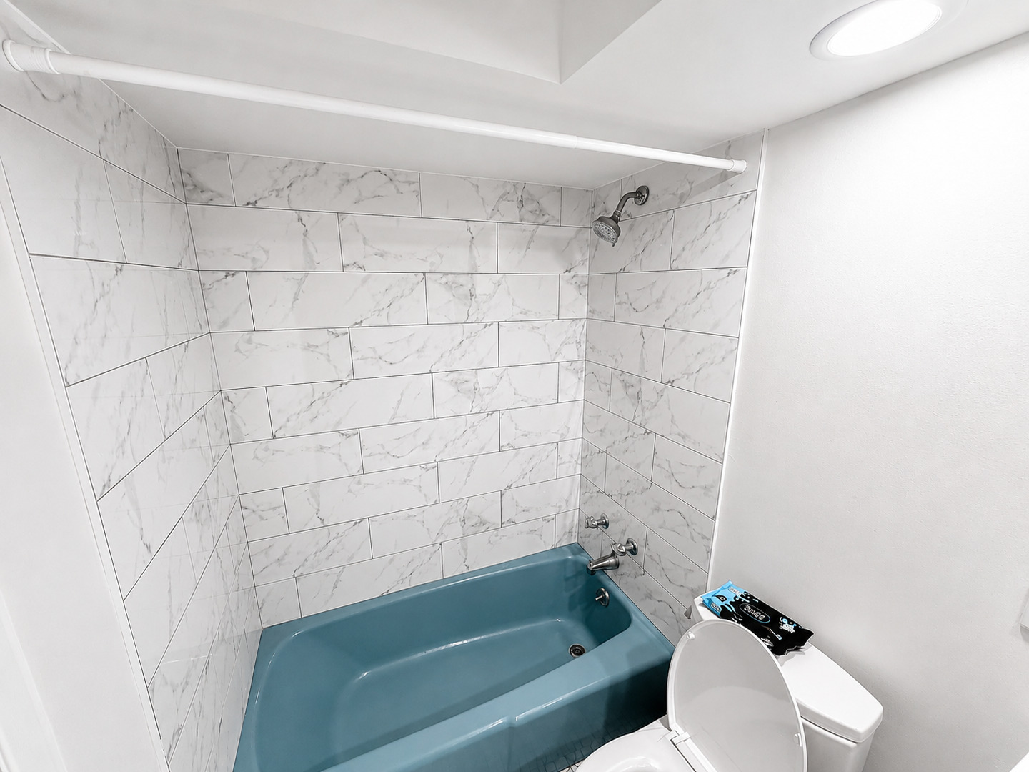 4728 N Olcott Avenue Property Photo 10