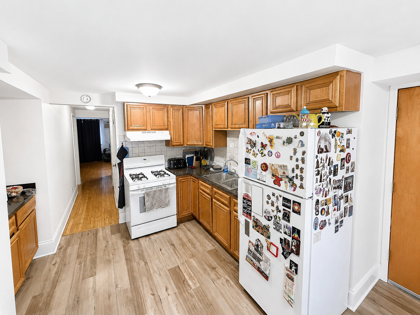 4728 N Olcott Avenue Property Photo 12