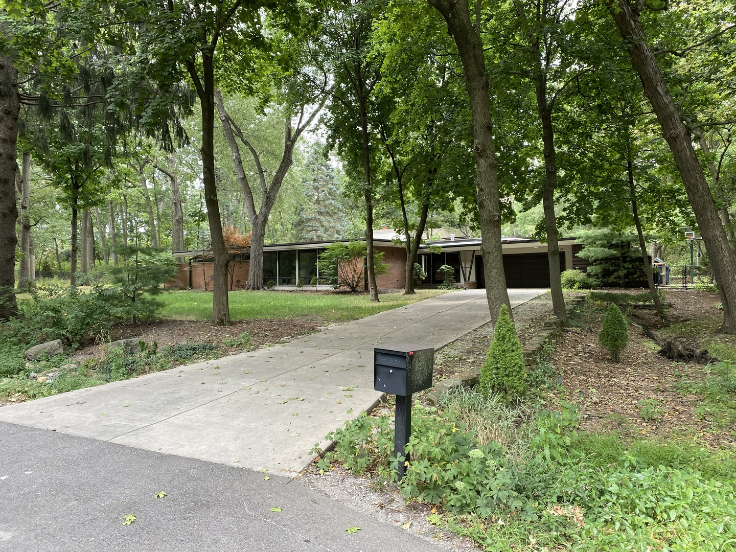 12616 S 83rd Avenue Property Photo 1