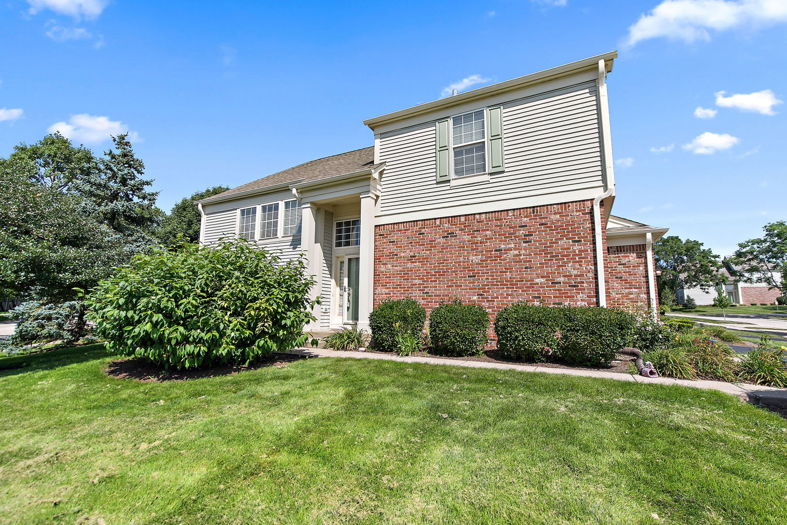 12714504 Property Photo 2