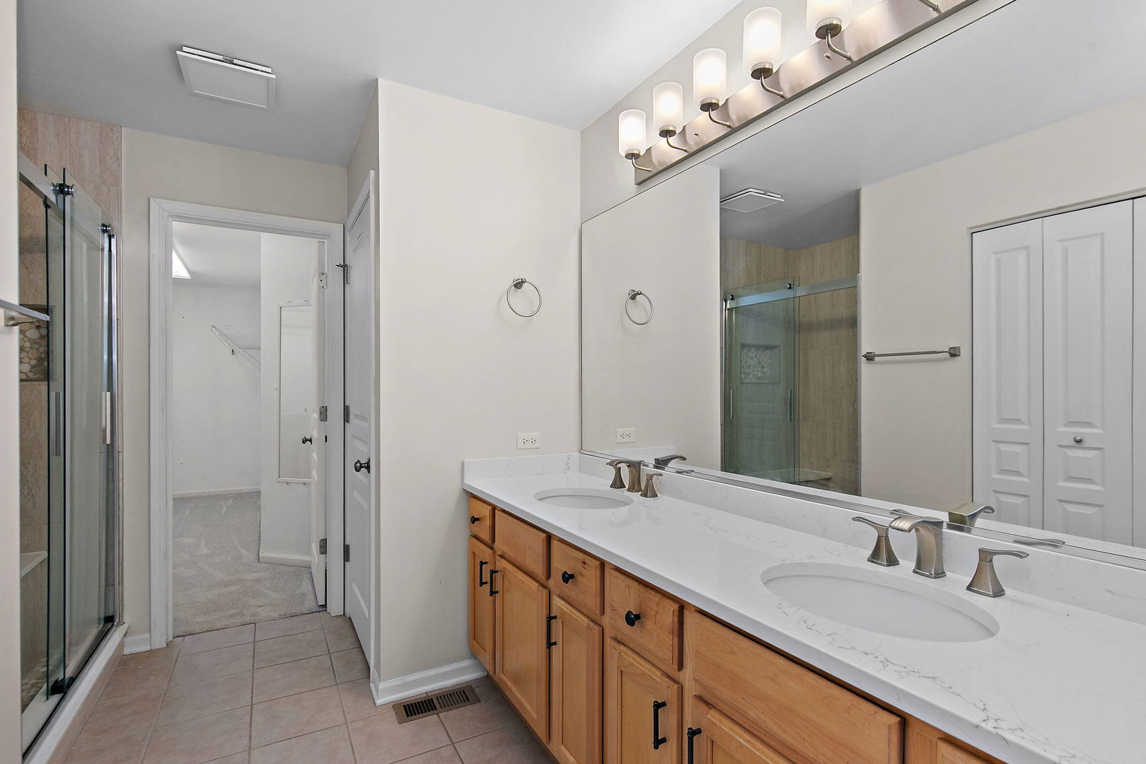 12714504 Property Photo 19
