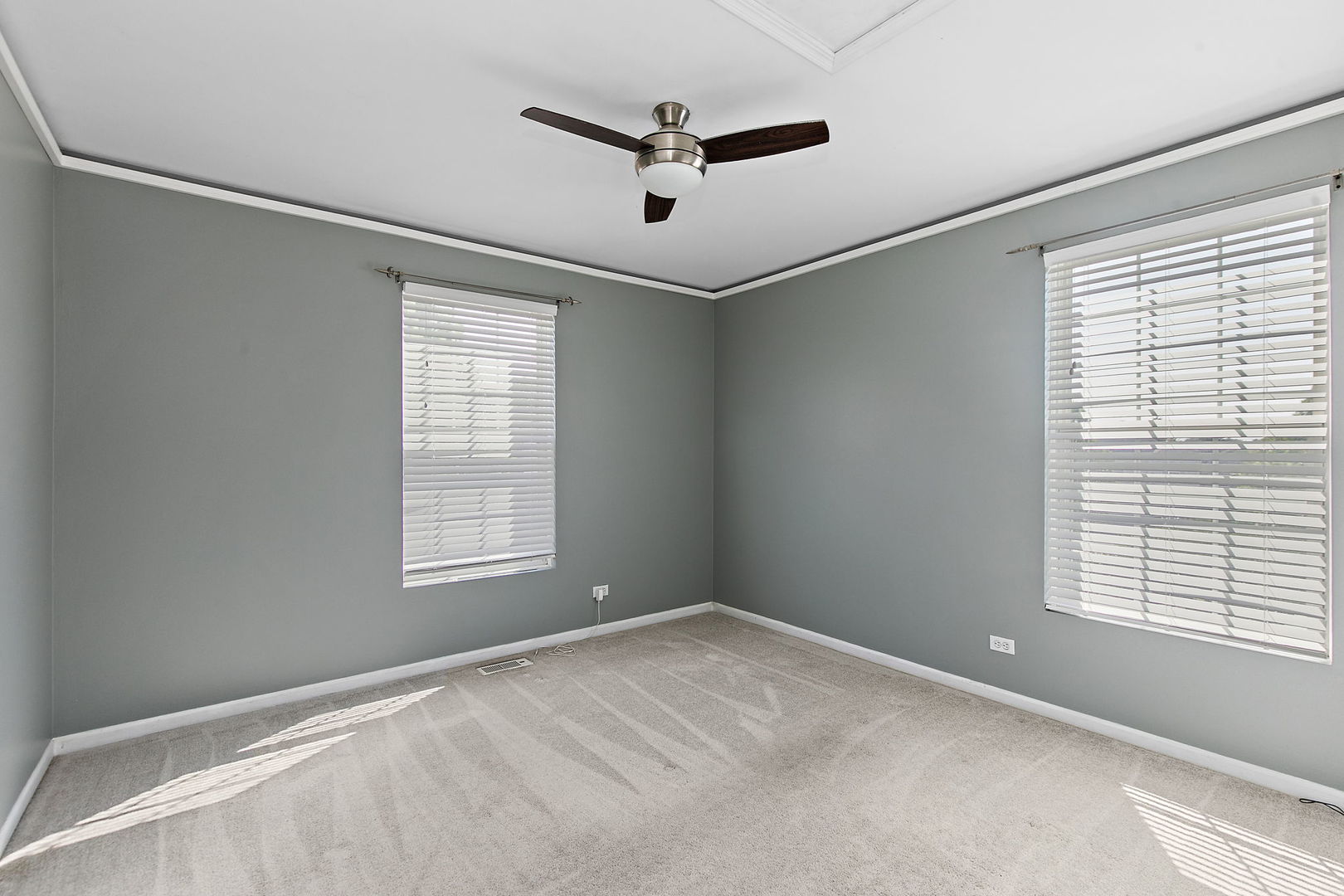 12714504 Property Photo 24
