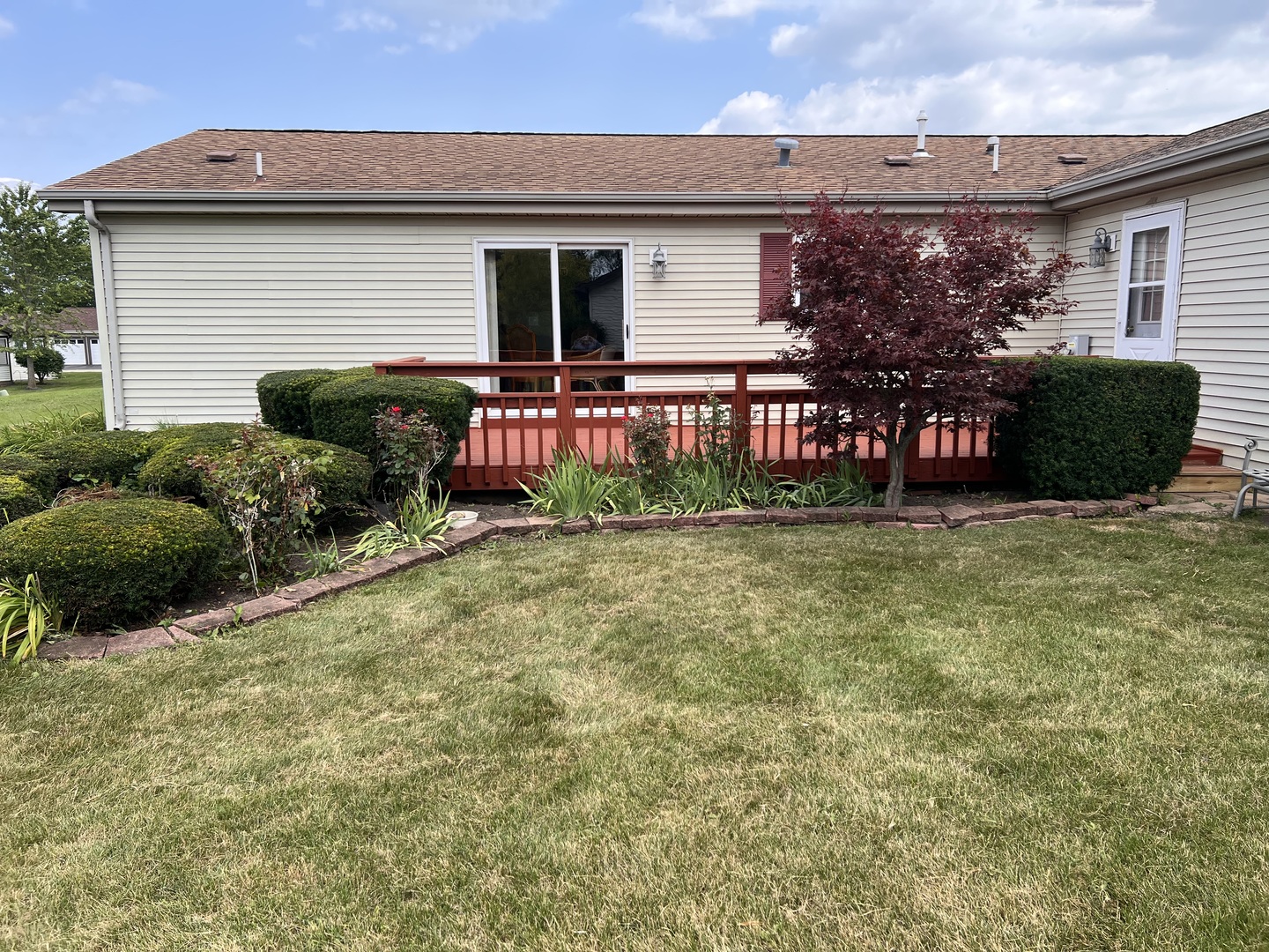 1314 Ascot Court Property Photo 3