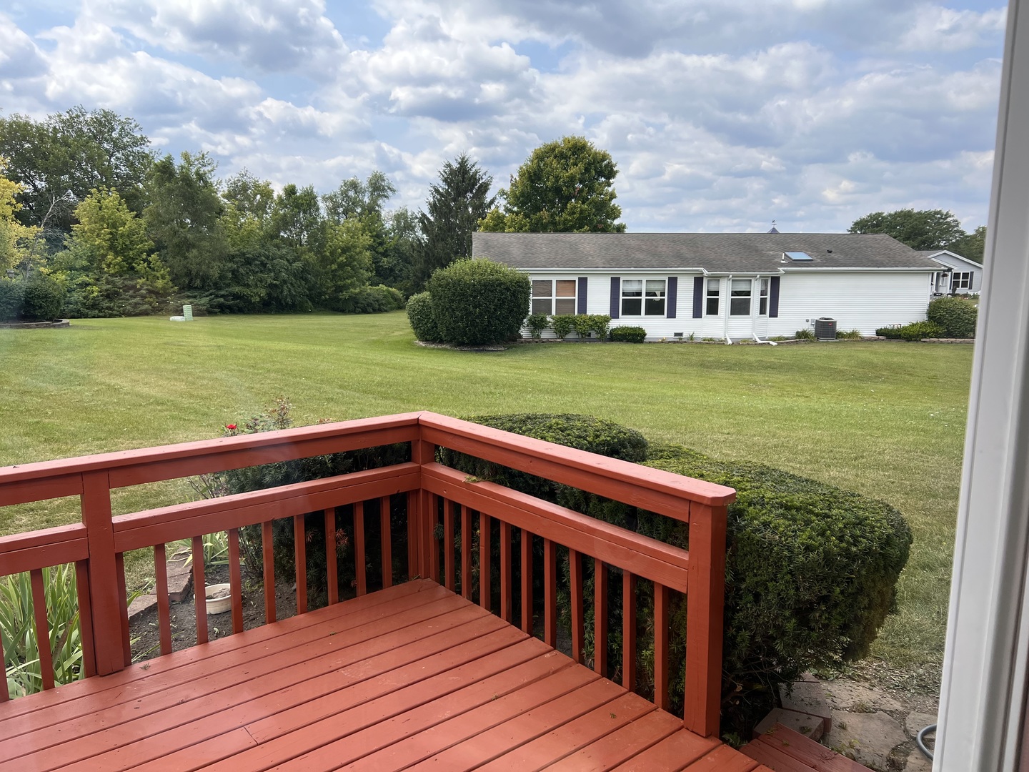 1314 Ascot Court Property Photo 6