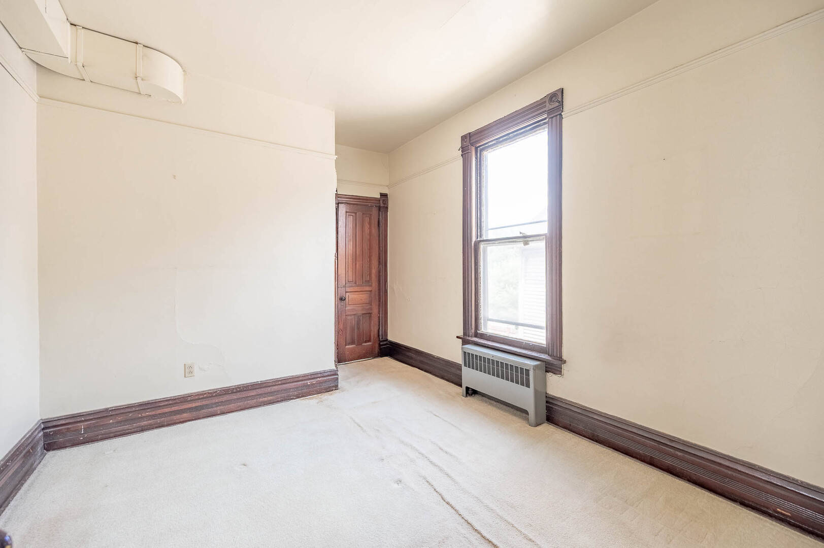 7110 S Ellis Avenue Property Photo 10