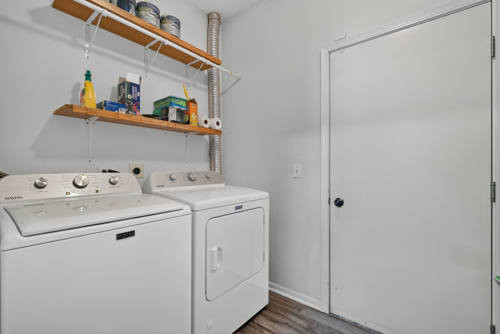 24011 Pear Tree Circle Property Photo 10