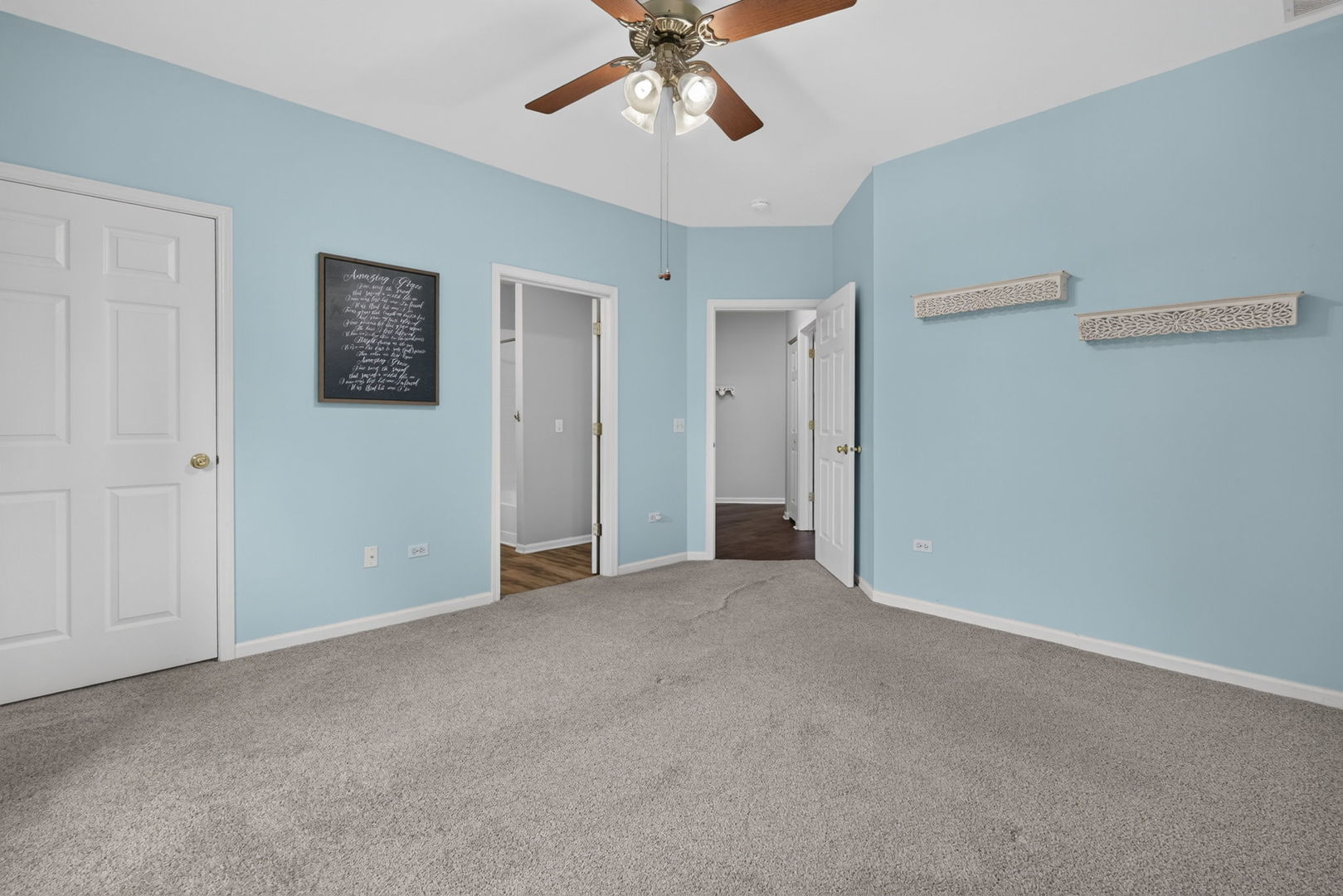 24011 Pear Tree Circle Property Photo 13
