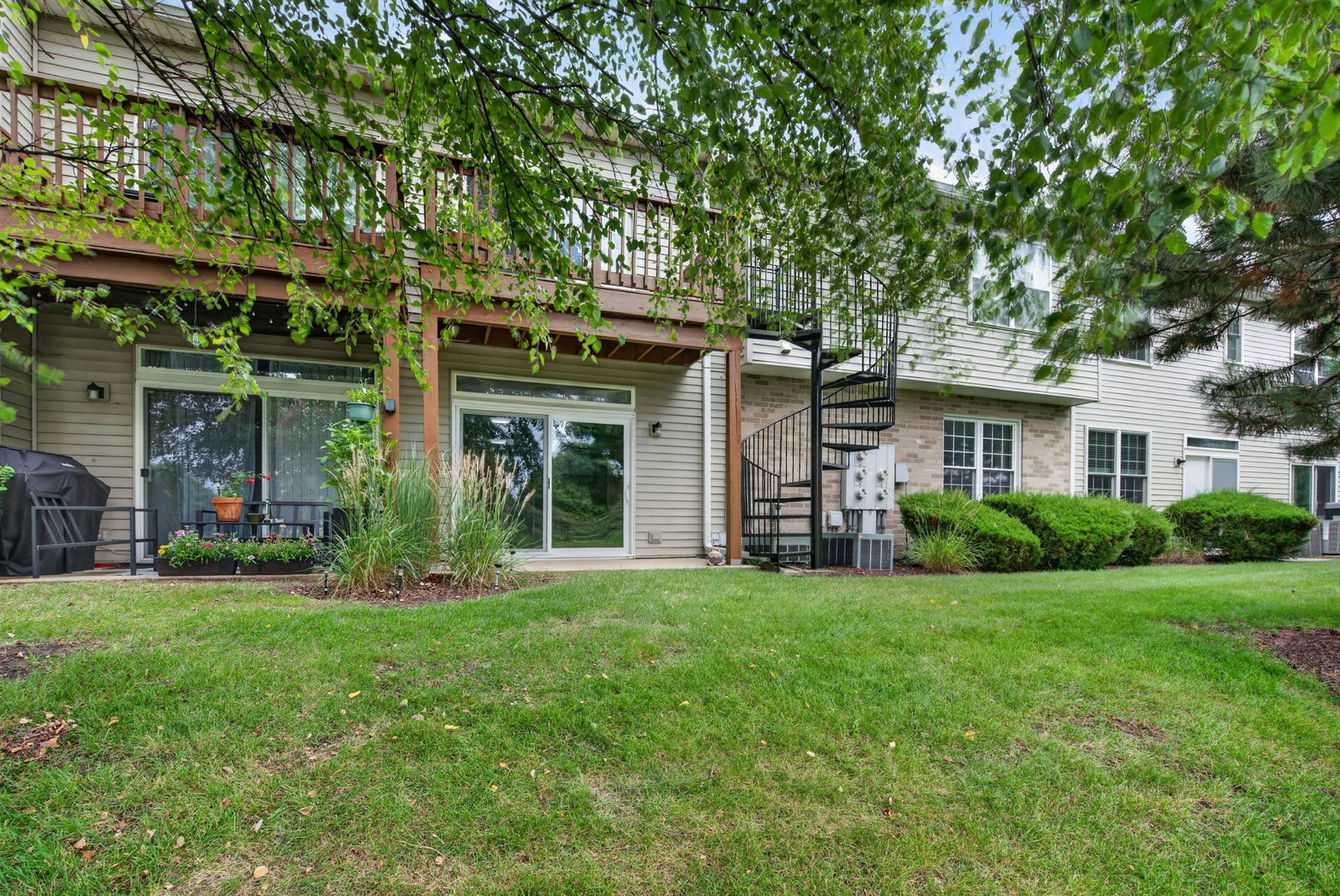 24011 Pear Tree Circle Property Photo 20