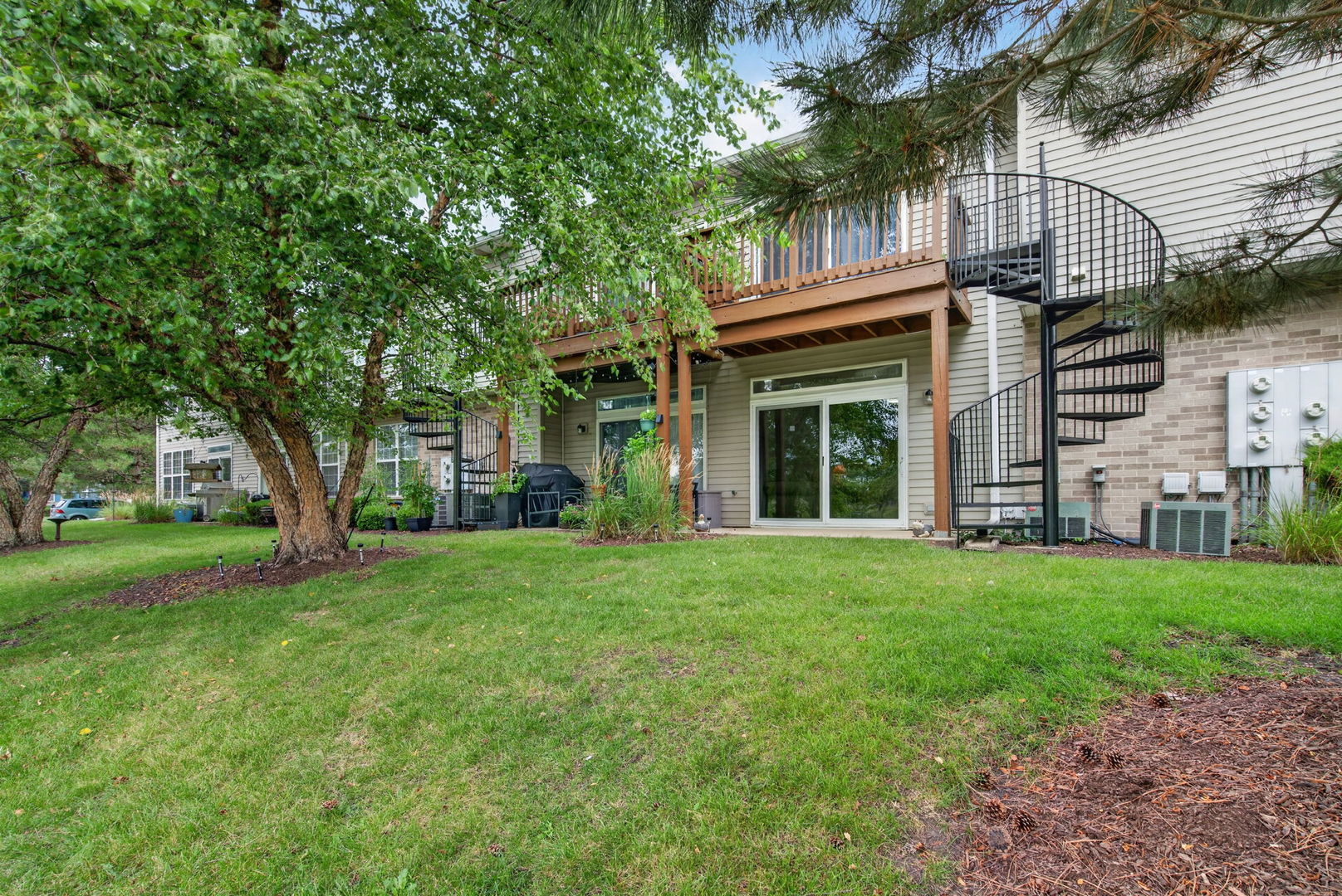 24011 Pear Tree Circle Property Photo 21