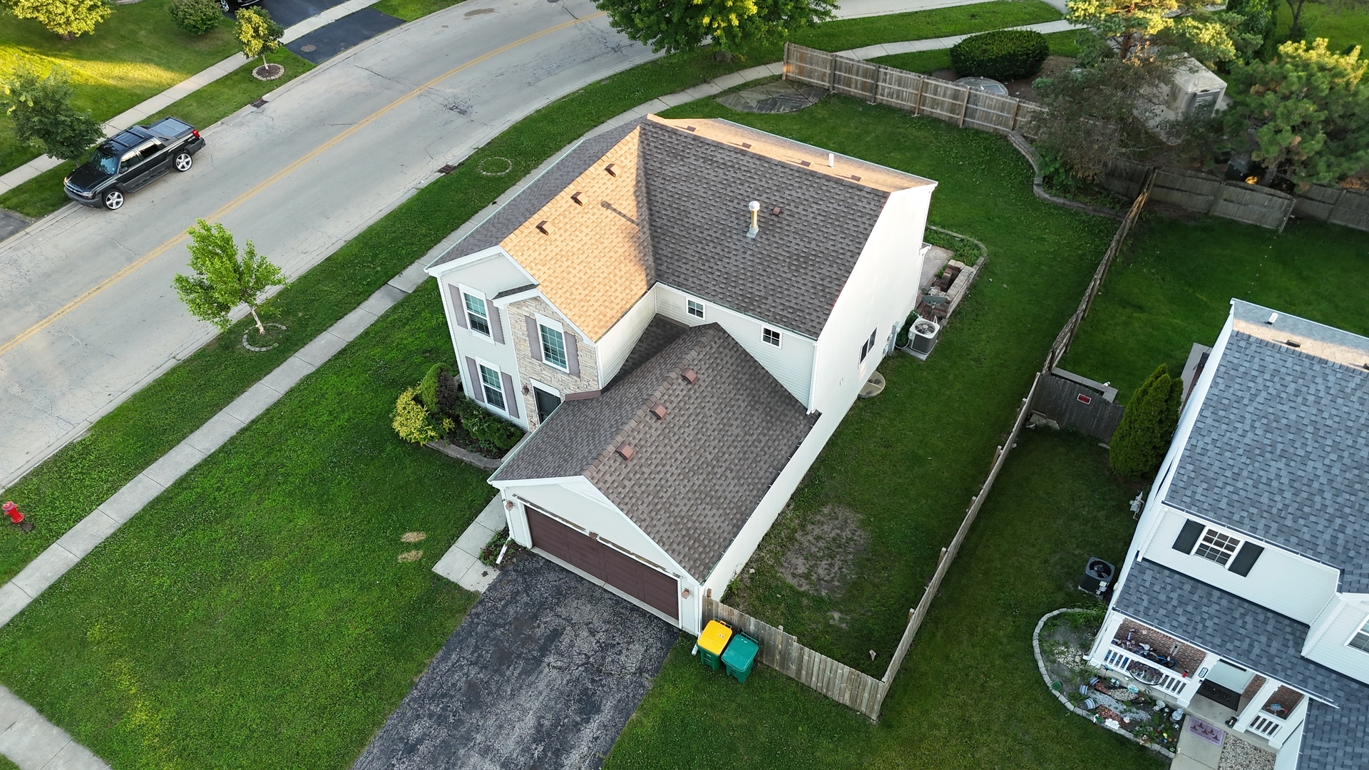 1011 Greenleaf Drive Property Photo 4