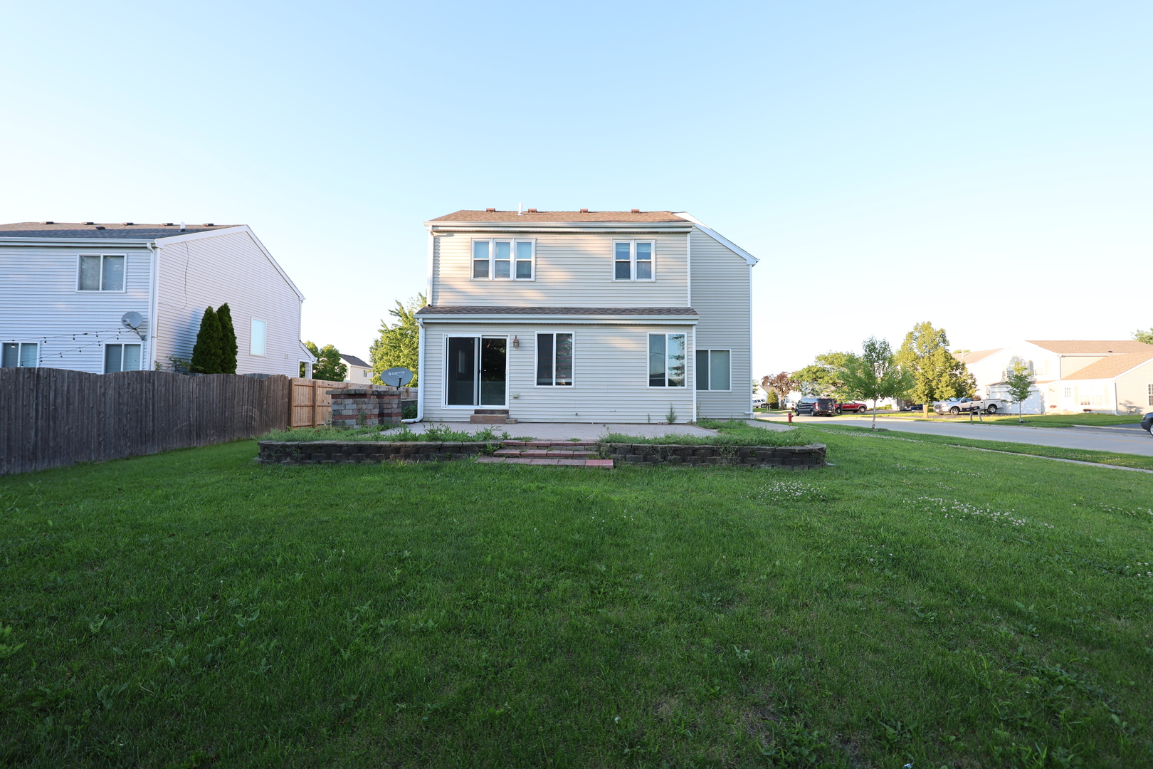 1011 Greenleaf Drive Property Photo 7