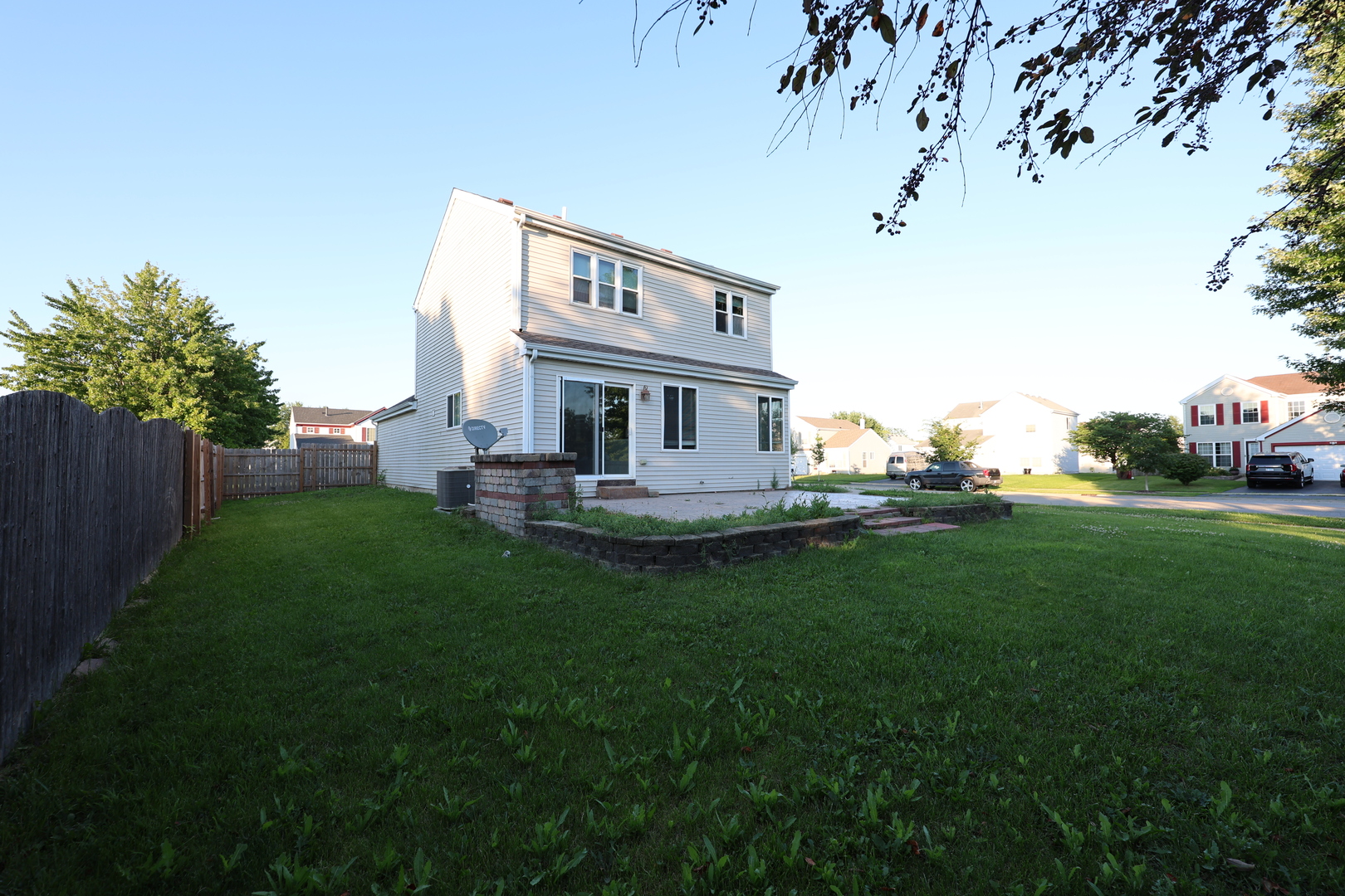 1011 Greenleaf Drive Property Photo 8