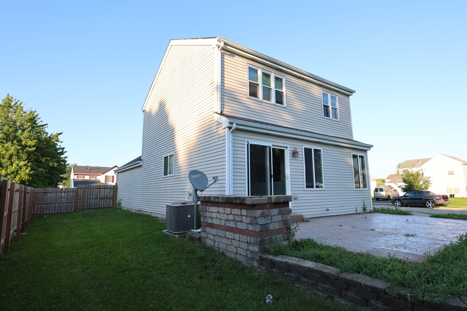 1011 Greenleaf Drive Property Photo 9