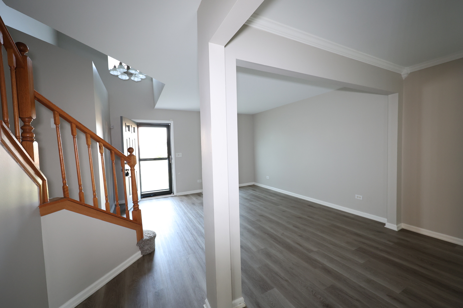 1011 Greenleaf Drive Property Photo 13
