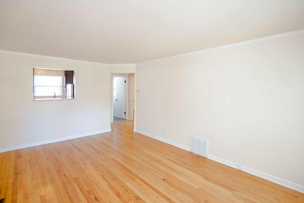 4262 W Nelson Street 1 Property Photo 4
